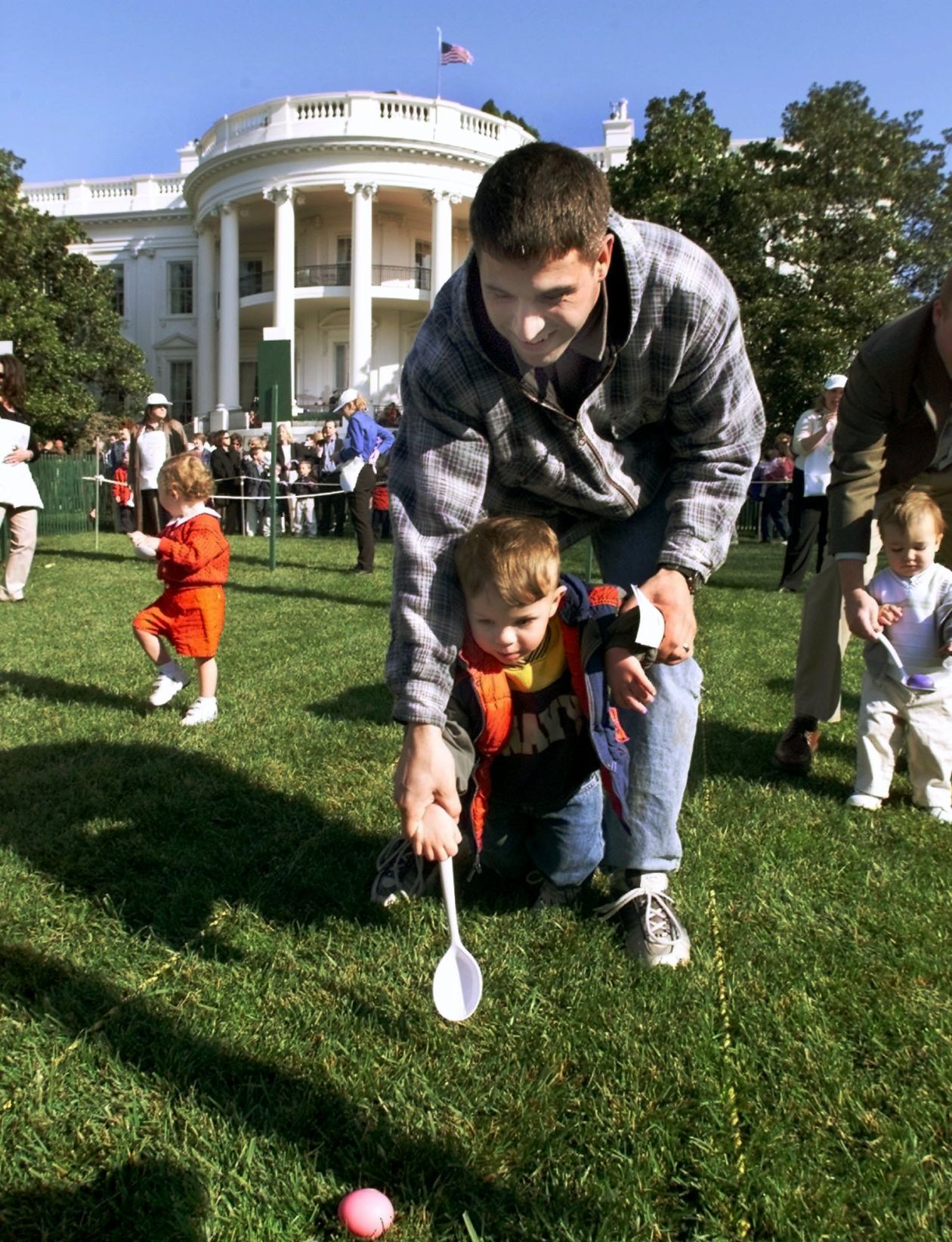 White House Easter, 2002
